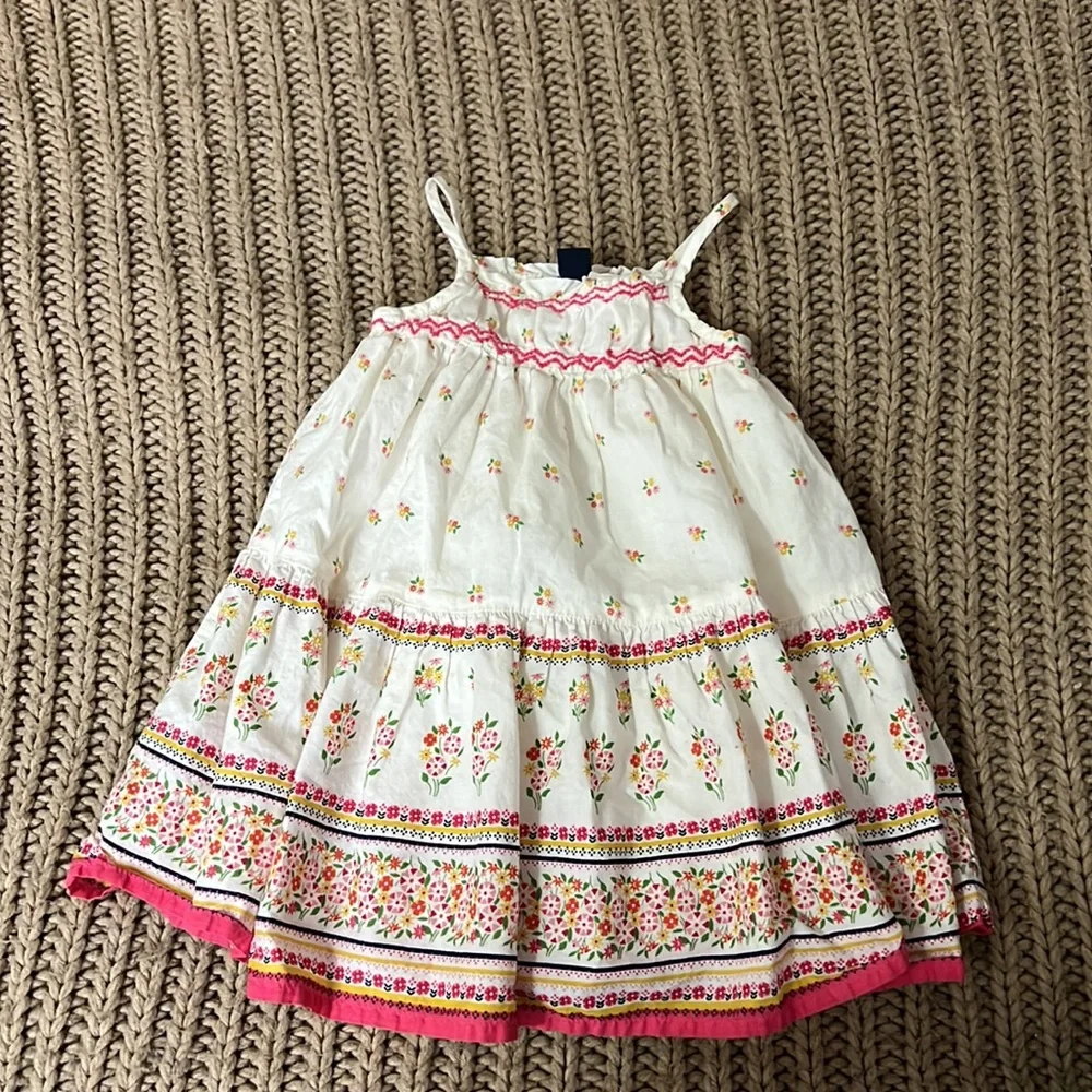 Baby gap girl dress size 6-12 months